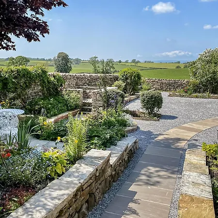 New Thornber * Ingleton (North Yorkshire)