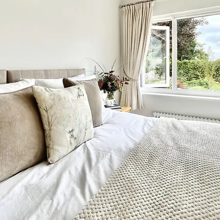 New Thornber Tatil Evi